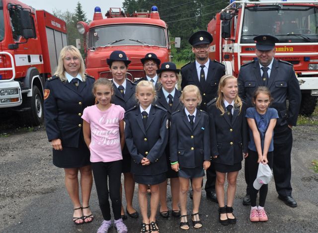 Super Přátelé z Mezec :)