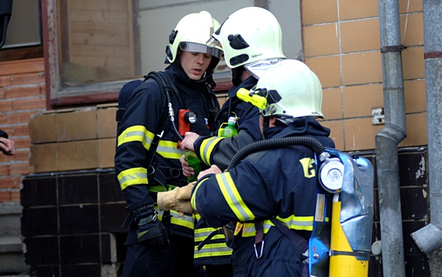 Hasici abertamy 08 04 2015 022