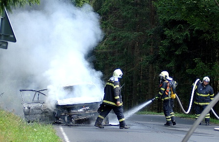 Pozar automobilu 018