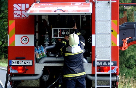 Pozar automobilu 027