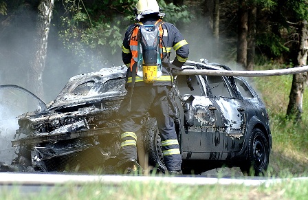 Pozar automobilu 032